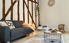 Le Cosy Troyen Secteur Calme 4 Personnes Parking Prive