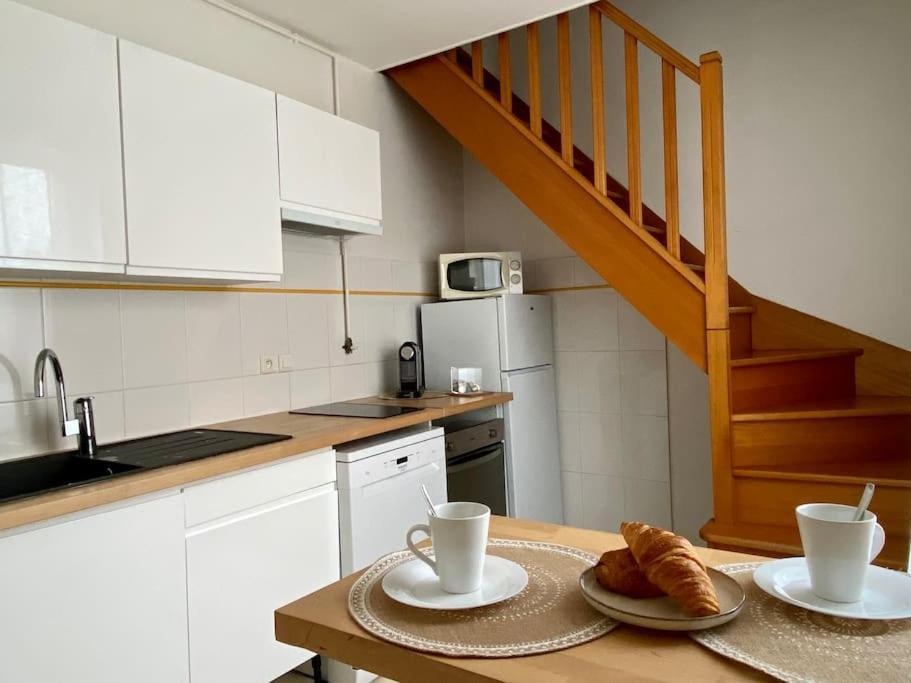 Appartement Le Cosy Troyen Secteur Calme 4 Personnes Parking Prive à Troyes Extérieur photo