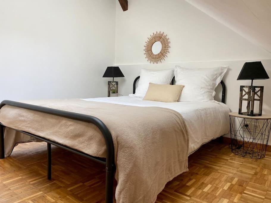 Appartement Le Cosy Troyen Secteur Calme 4 Personnes Parking Prive à Troyes Extérieur photo